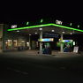 Tankstelle nachts
