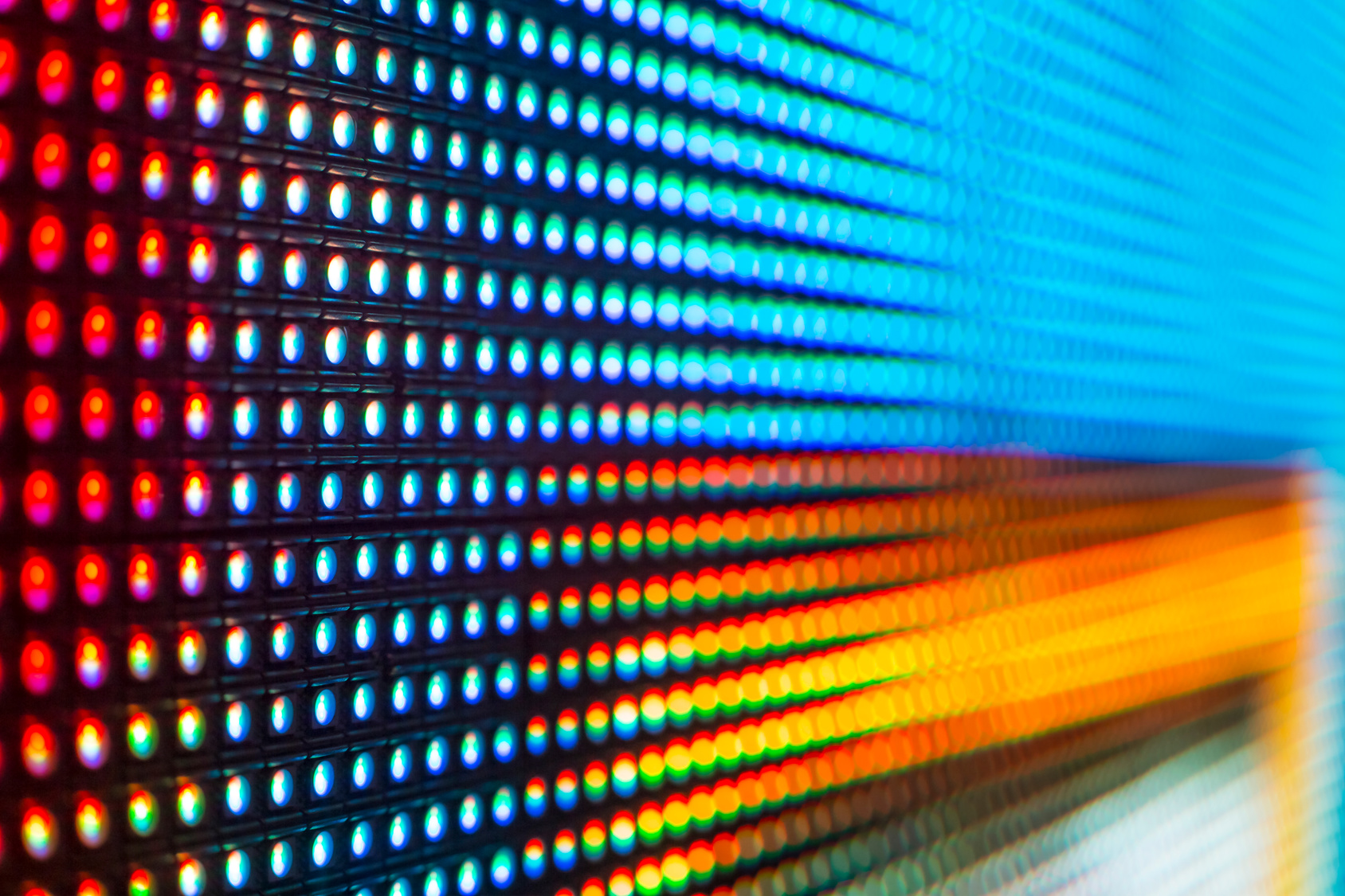 Endlich Schluss Mit Neonrohren Die Vorteile Von Led Werbetafeln Ratgeber Magazin Tipps Von Kennstdueinen De