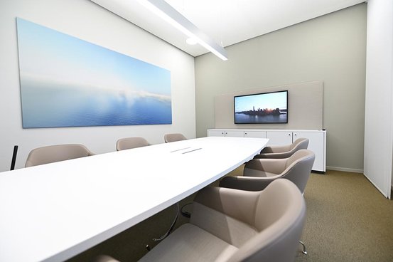 Konferenztisch vom Tischler