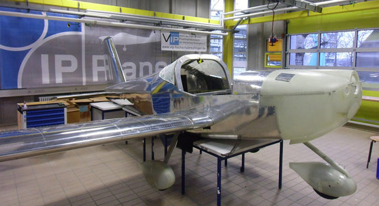 IDENTICA Manfred Paul GmbH - Karosserie/Lack/Mechanik/ Caravan Abbildung Nr. 4