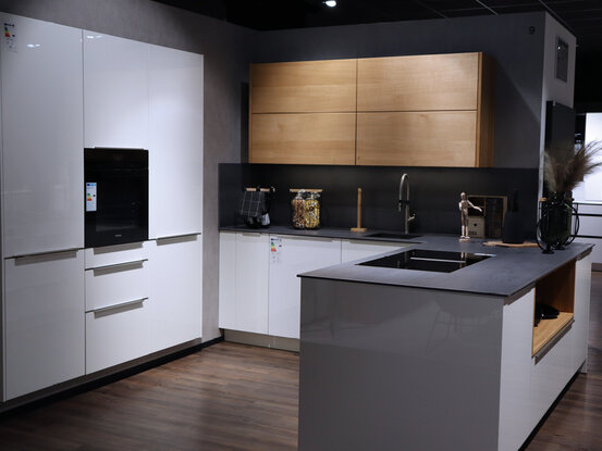 Ausstellungskueche 5 von Haecker