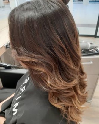 MIREL FRISEURE Abbildung Nr. 11