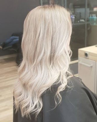 MIREL FRISEURE Abbildung Nr. 8