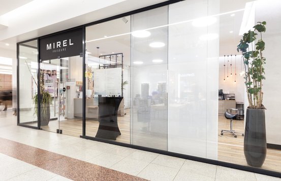 MIREL FRISEURE Abbildung Nr. 6