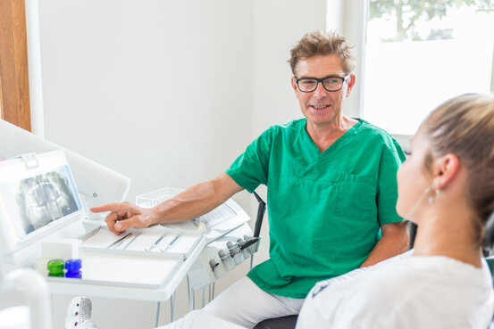 Zahnarztpraxis Dr. Robert Neff am Ruthenplatz Abbildung Nr. 1