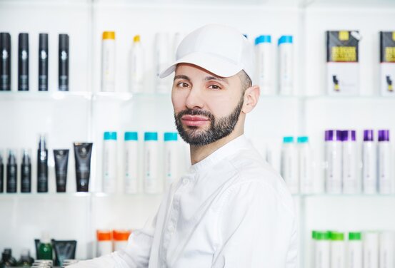 K1-FRISEURE Abbildung Nr. 8