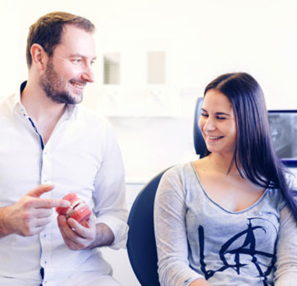 Dr. Johann Wellnitz - Kieferorthopäde am Kaiserring Abbildung Nr. 4