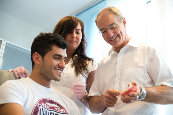 Kieferorthopädische Fachpraxis Dr. Siemes & Partner Abbildung Nr. 7