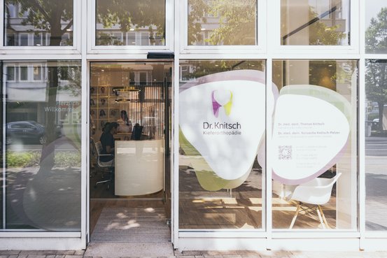 Dr. Knitsch Kieferorthopädie Abbildung Nr. 6