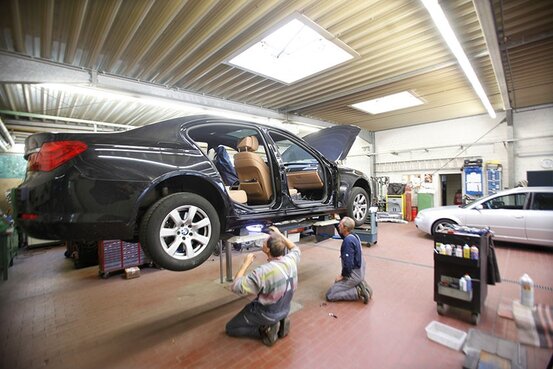 Peter Hollmann Kfz-Technik ▪ Karosserie ▪ Lack Abbildung Nr. 16