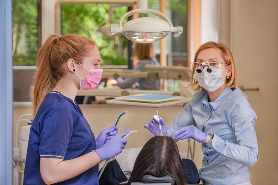 Praxis für innovative Kieferorthopädie (vormals Dr. Hannemann und Kollegen) – ZÄ Eliza Reitz-Hannemann Abbildung Nr. 3