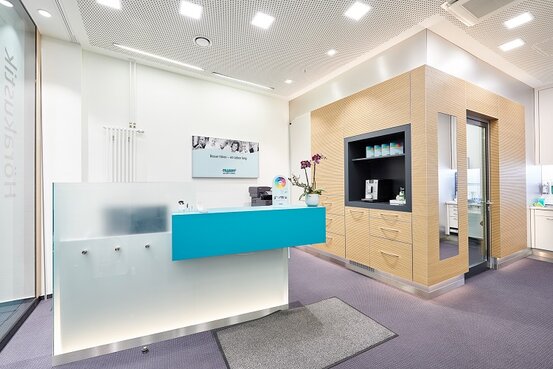 TRABERT® Meine Hörwelt – Hörgeräte in Bad Neustadt im Rhön-Klinikum Abbildung Nr. 2