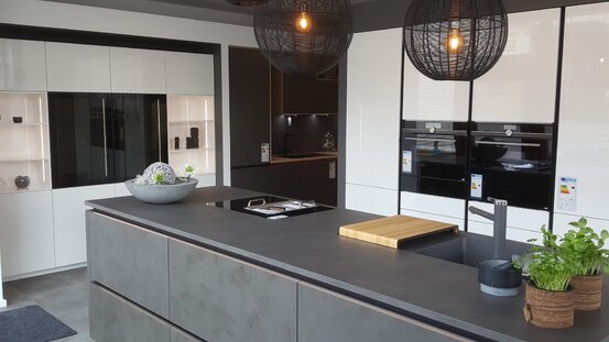 KüchenTrend Daniel Juchmes Abbildung Nr. 3