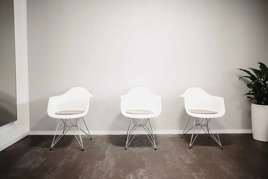 Kieferorthopäde München | Spangenmacherei Pishgah & Essig Abbildung Nr. 4