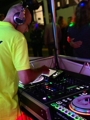 DJ Maik Megadance2 Abbildung Nr. 3