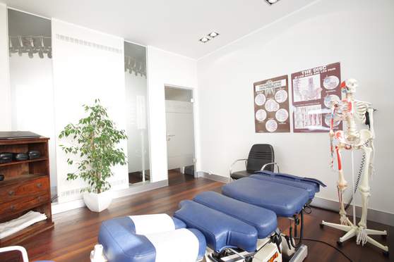 Dr.scient.med.Thiele, Fachpraxis für amerik. Chiropraktik | Sportchiropraktik | Osteopathie München Abbildung Nr. 14