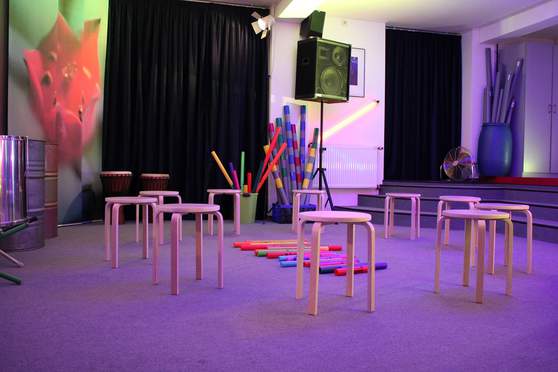 Drumline - Modern School of Drums & Percussio