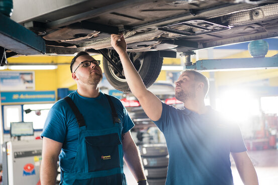 Autoservice und Kfz-Reparaturservice