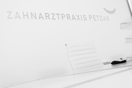 Dr. medic stom Christina Petzak Abbildung Nr. 3