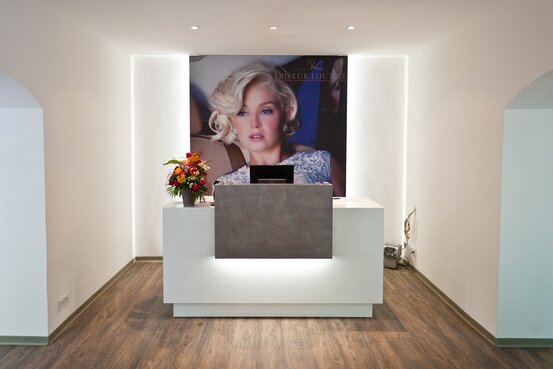 Friseur Lounge – Wiesbaden Abbildung Nr. 1