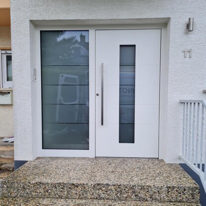 Aluminium Haustuere in weiss