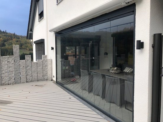 Glasschiebewand
