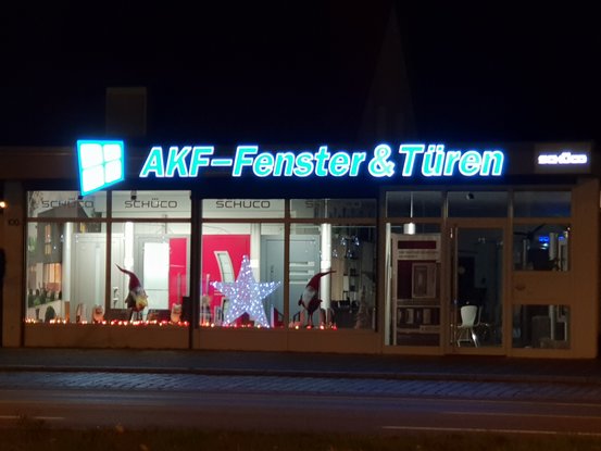 Ausstellung Leyher Str 100 