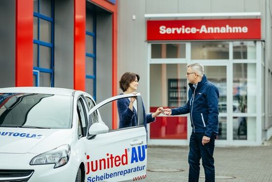 junited AUTOGLAS Nienburg Abbildung Nr. 1