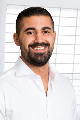 Herr DerinZahnarzt Offenbach