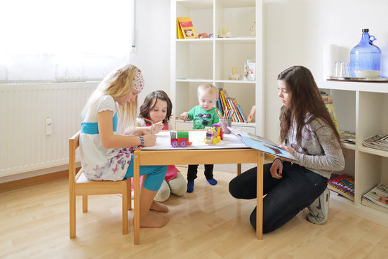 Wartezimmer mit Kinderecke