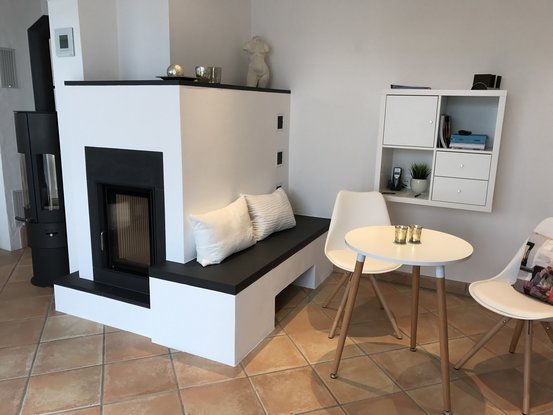 Kachelofen in Ausstellung