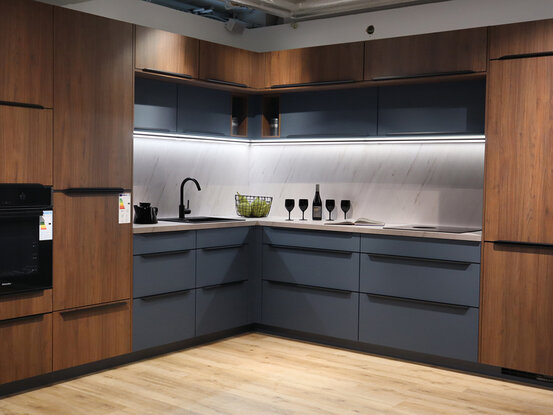 Ausstellungskueche 3 von Nobilia