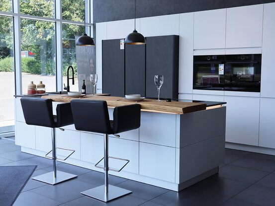 Ausstellungskueche 1 von Haecker