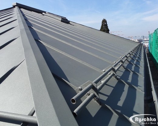 Metalldach Doppelstehfalz aus PRefa-Aluminium