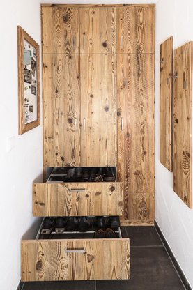 Altholzgarderobenschrank Fichte