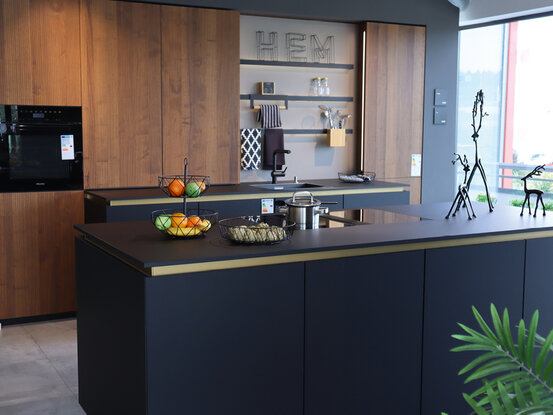 Ausstellungskueche 4 von Leicht