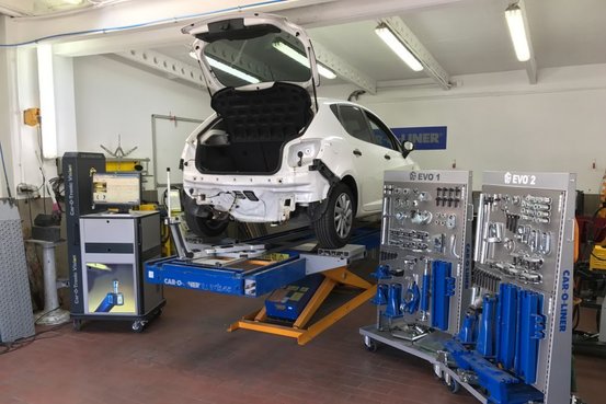 Ludwig Lotz GmbH Karosseriebau & Autolackiererei Abbildung Nr. 11