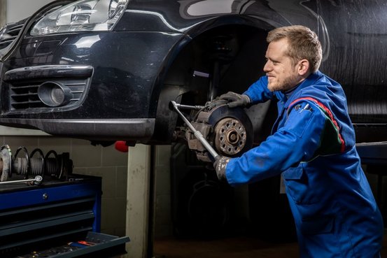 Ludwig Lotz GmbH Karosseriebau & Autolackiererei Abbildung Nr. 8