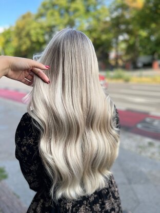 Strauch Friseure Berlin Aveda Salon Abbildung Nr. 3