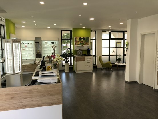 Sehen & Hören Lutz Abbildung Nr. 2