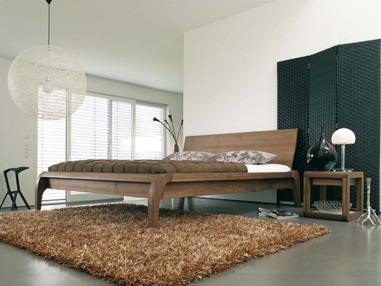 dormiente Massivholzbett Madral