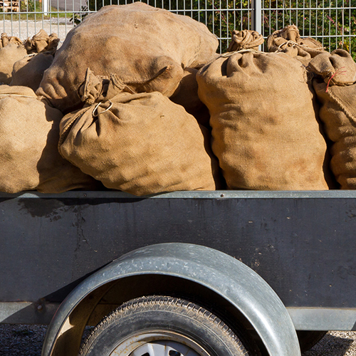 Anhänger gebraucht kaufen - Die Checkliste für Nicht-KFZ-Mechaniker