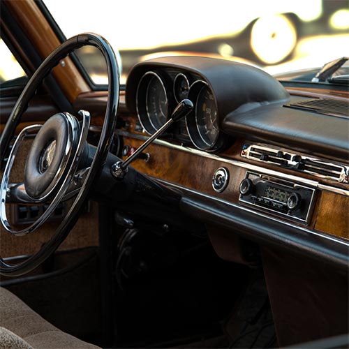 Autoradio selbst einbauen - die Schritt-für-Schritt Anleitung