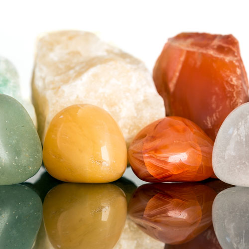 Mit Edelsteinen das Trinkwasser energetisieren - Bringt das was?