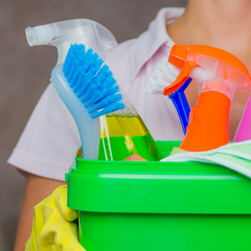 Putzfrau von der Steuer absetzen: Darauf sollten Sie achten