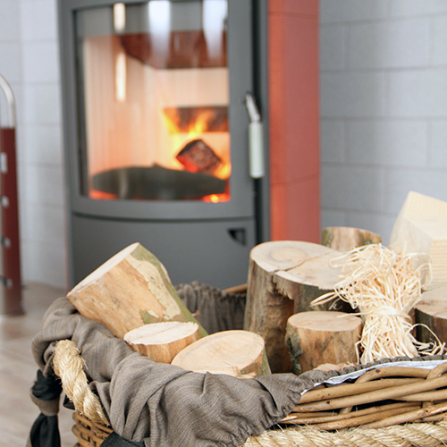 Kaminofen in der Mietwohnung - So holt man sich die Wohlfühlwärme ins Haus