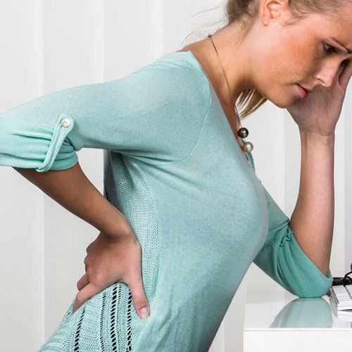 Bandscheibenvorfall: Wann wird eine OP notwendig?