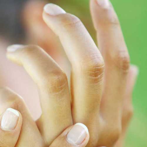 Taube Hände und Füße? Mögliche Ursachen und Hilfen