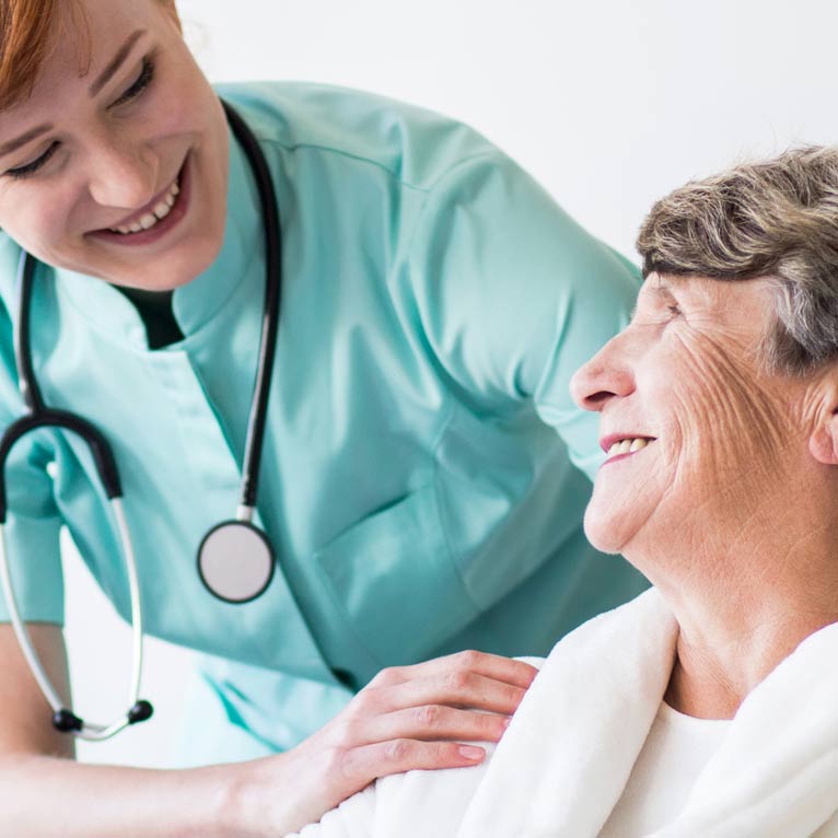 Kleine Stützen: Diese Helferlein erleichtern die Pflege ungemein