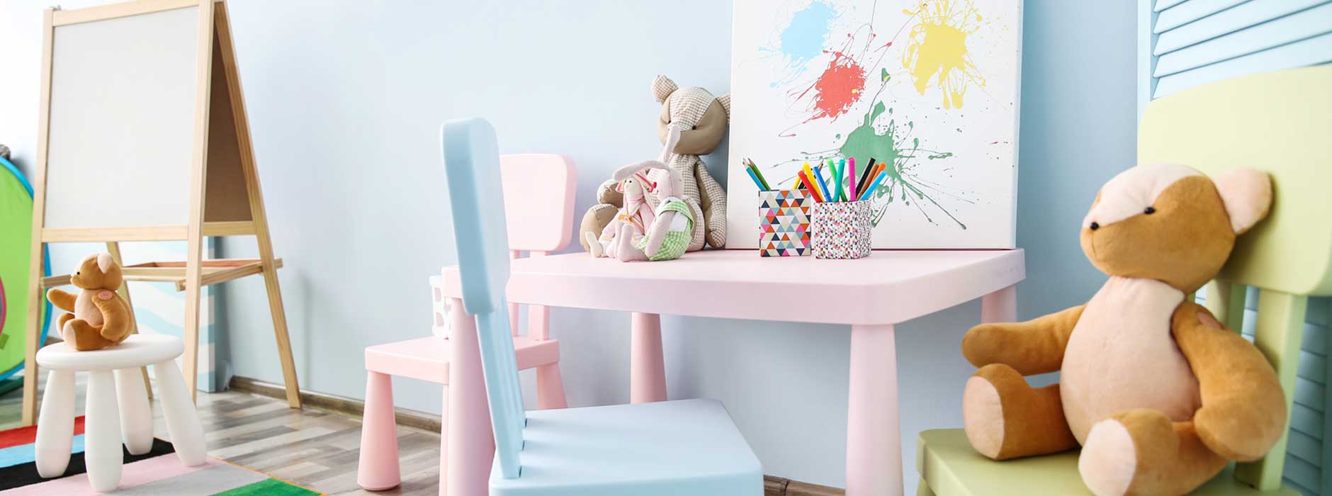 Kita oder Tagesmutter: Wo liegen die Unterschiede?